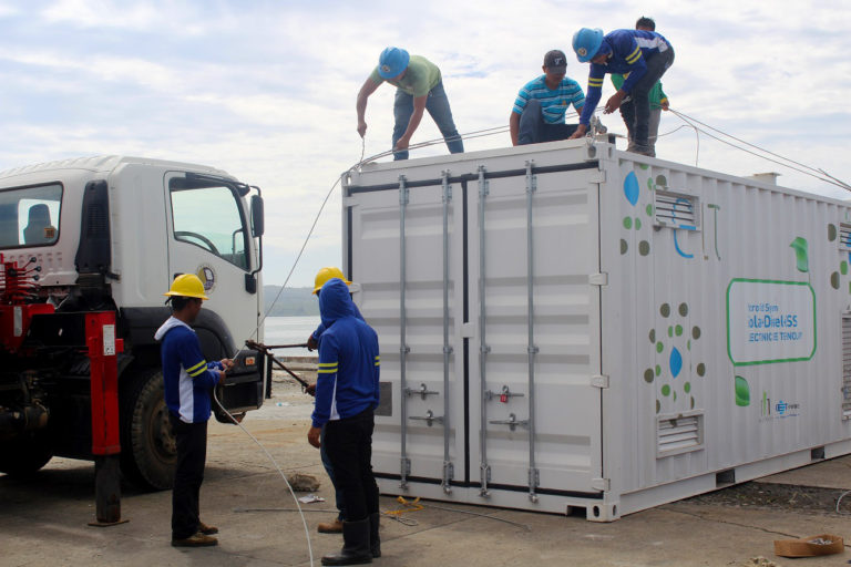 Read more about the article Higatangan microgrid equipment arrive in Naval